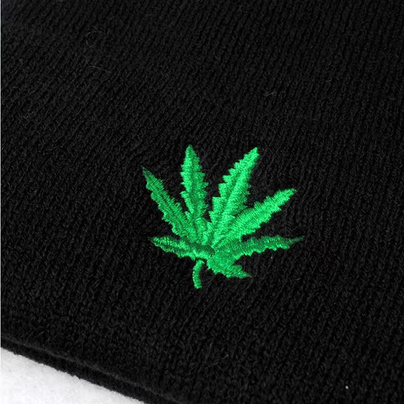 Classic Marijuana Leaf Fashion Unisex Beanie